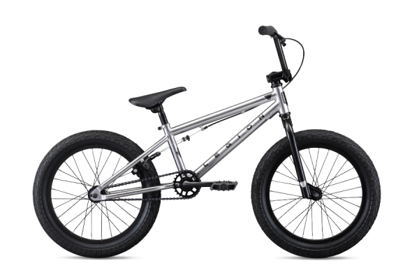 18” MONGOOSE  BIKE 16.8”TT LEGION L18 Silver (2X IN STOCK)