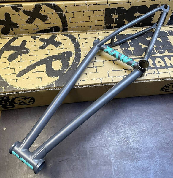 BSD FRAME 20.8" ALVX AF+ Graphite Grey NEW!