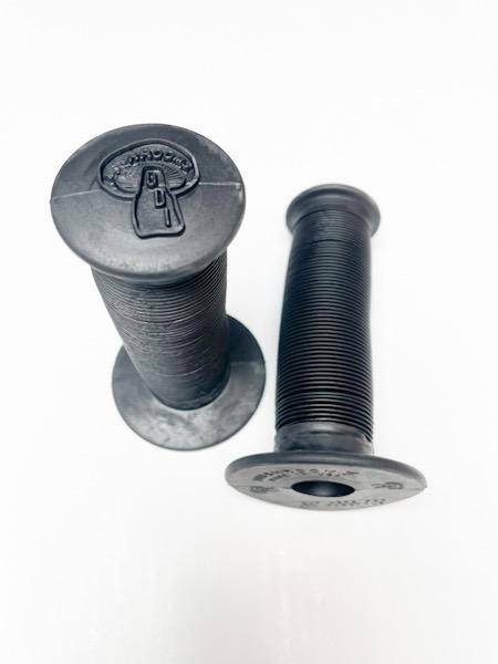 ODI MUSHROOM OLD STYLE GRIPS Black