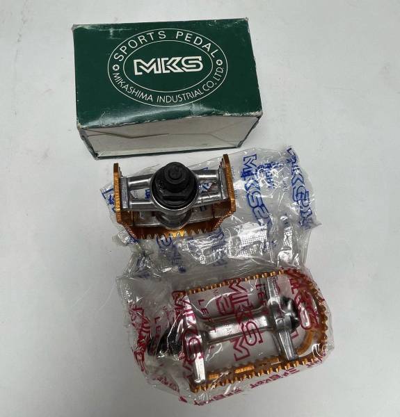 MKS FOOTJAWS PEDALS 1/2” NOS Dark Gold