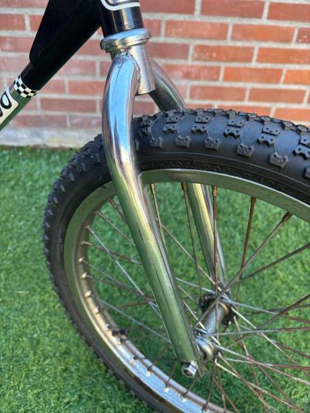 01 1980 PEUGEOT CPX100 COMPLETE OLD SCHOOL BIKE Black