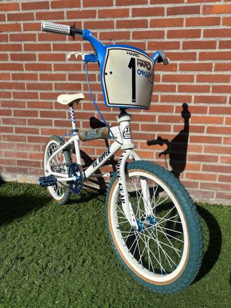 01 1982 SE RACING "PK RIPPER" EUROPEAN CHAMPION '82 COMPLETE BIKE White