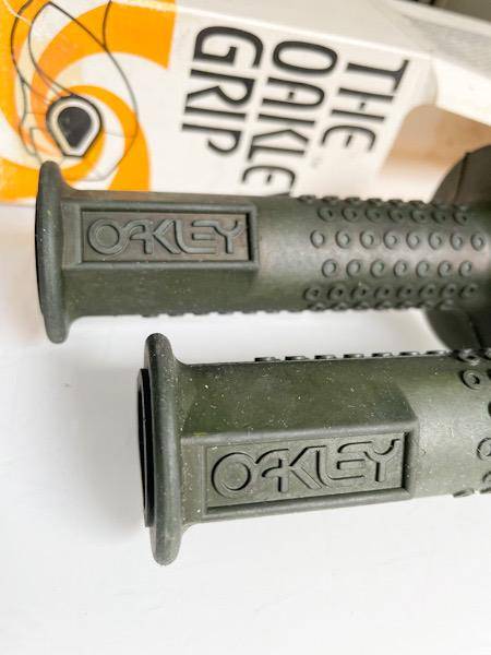 08 OAKLEY I GRIPS NOS Black