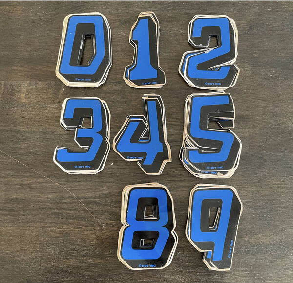 HOT INC NUMBERPLATE # 1,2,3,4,5,6,8,9 or 0 each Black/blue