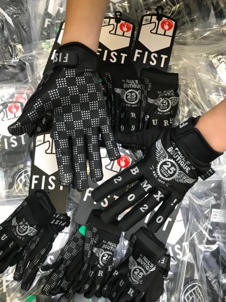 FIST GLOVES “PAUL'S BOUTIQUE 25TH ANNIVERSARY GLOVES” XS or S Black