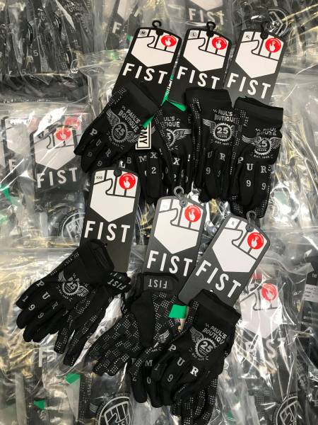 FIST GLOVES “PAUL'S BOUTIQUE 25TH ANNIVERSARY GLOVES” XS or S Black