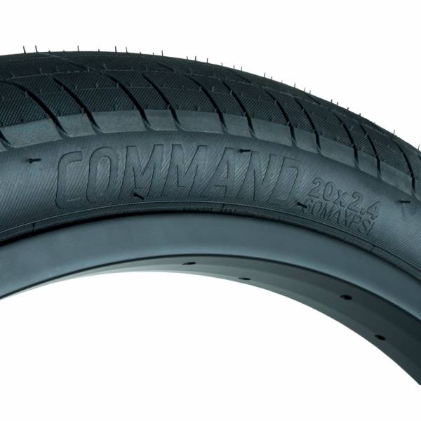 FEDERAL TIRE 20 x 2.40" COMMAND LP Black